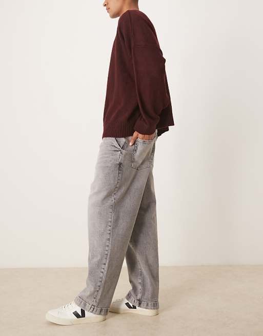 DESIGN Relaxed Tapered Pleated Jeans In Grey