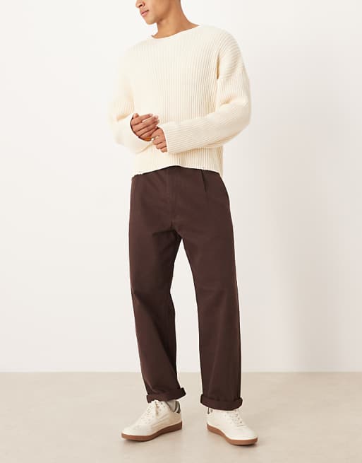 DESIGN Relaxed Tapered Trousers In Brown With Rolled Hem