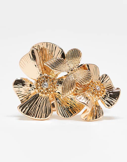 DESIGN ring with layered flower design in gold tone