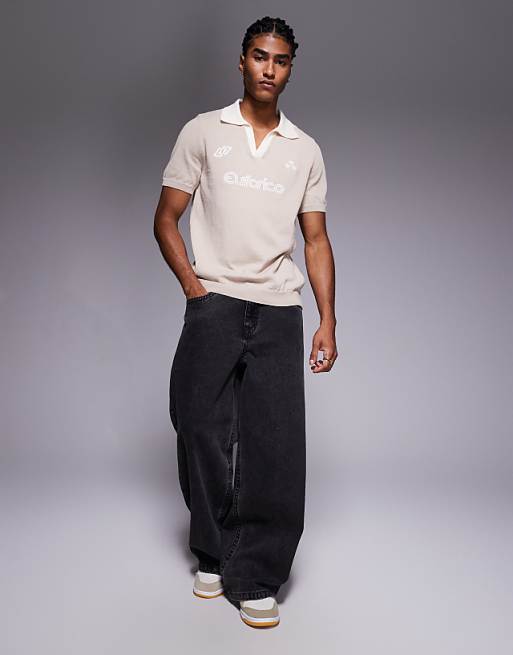 DESIGN Short Sleeve Knitted Polo With Sports Graphic In Stone