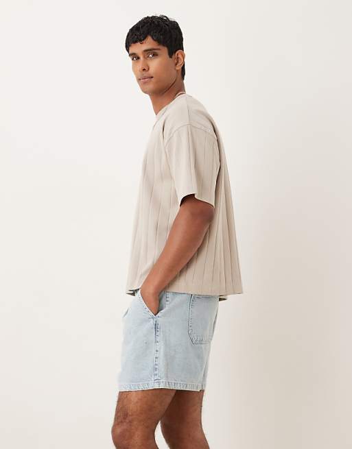 DESIGN Shorter Length Pleated Denim Short In Light Wash Blue