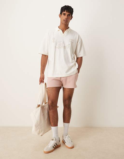 DESIGN shorter length short in light pink