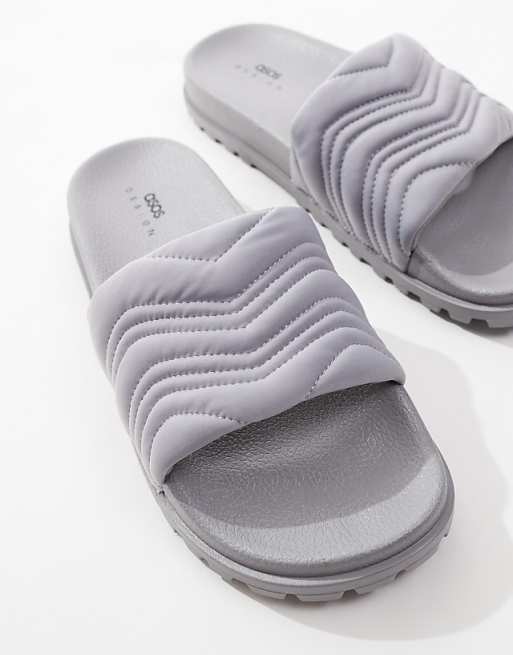 DESIGN Slider Sandals In Grey With Cleated Sole
