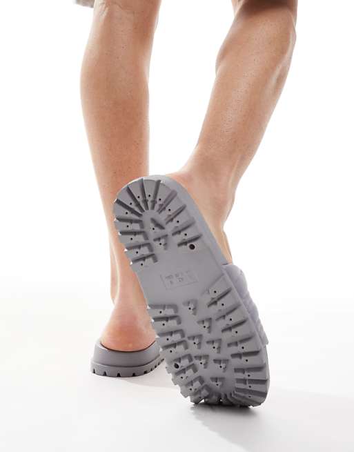 DESIGN Slider Sandals In Grey With Cleated Sole