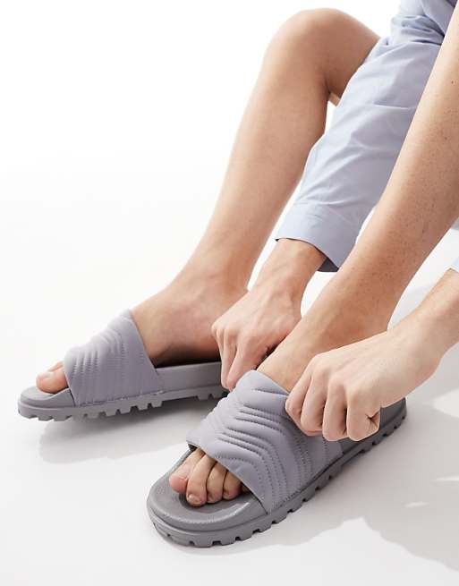 DESIGN Slider Sandals In Grey With Cleated Sole