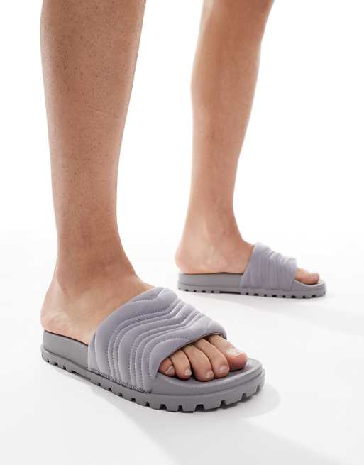 DESIGN slider sandals in grey with cleated sole