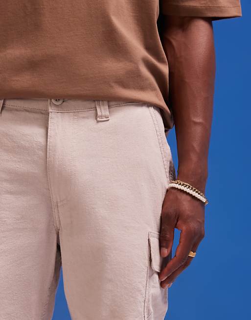 DESIGN Slim Cargo Short In Neutral Linen Texture