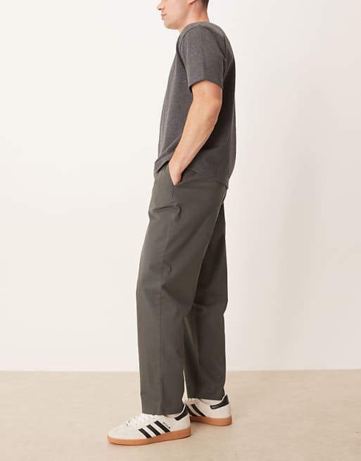 DESIGN Smart Carrot Fit Trousers In Charcoal
