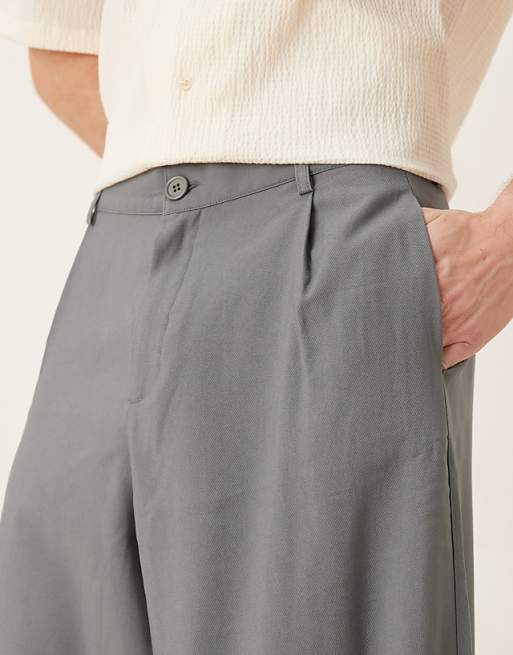 DESIGN Smart Extreme Tapered Trousers With Front Pleats In Grey