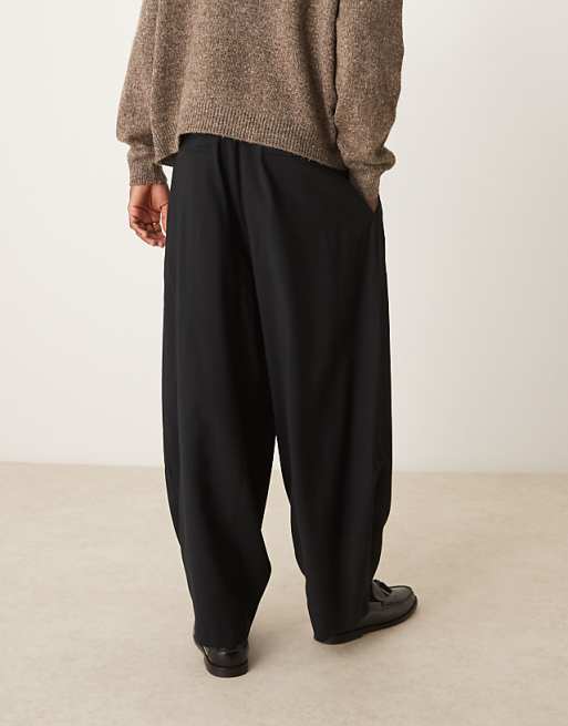 DESIGN Smart Extreme Tapered Trousers With Front Pleats In Black