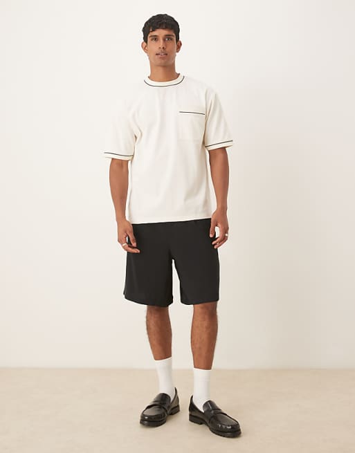 DESIGN smart straight fit longer length shorts in black DESIGN smart straight fit longer length shorts in black