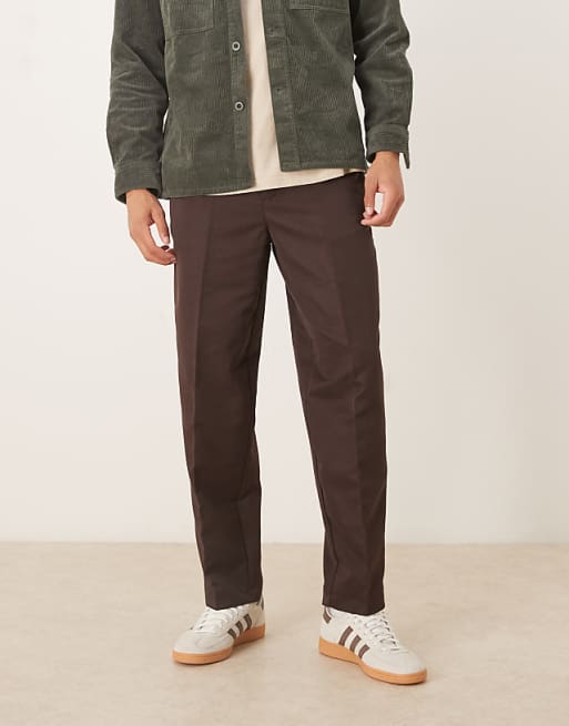 DESIGN smart tapered trousers in brown