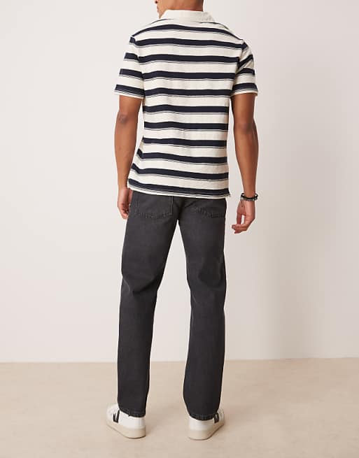 DESIGN Straight Leg Jeans In Black Wash