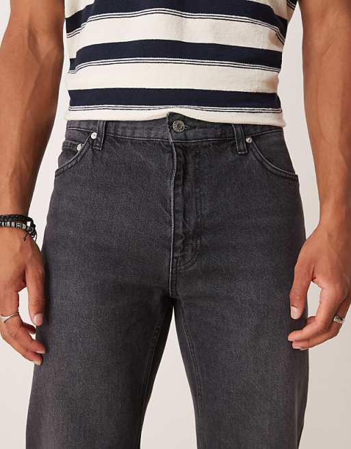 DESIGN Straight Leg Jeans In Black Wash