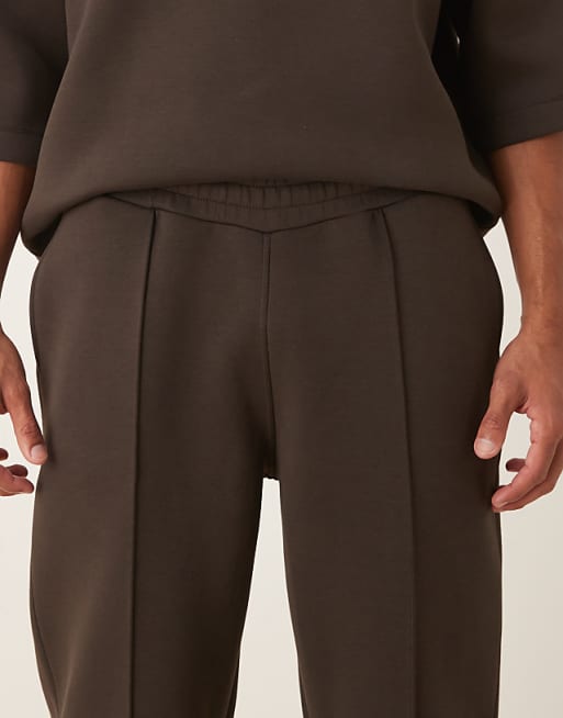 DESIGN Straight Leg Joggers With Pin Tucks In Brown