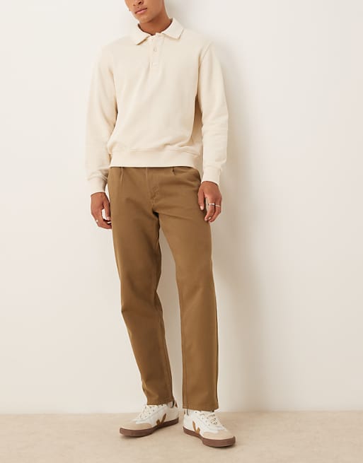 DESIGN straight leg trousers in khaki with pleats