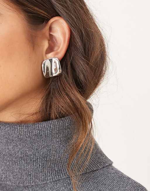 DESIGN Stud Earrings With Abstract Design In Silver Tone