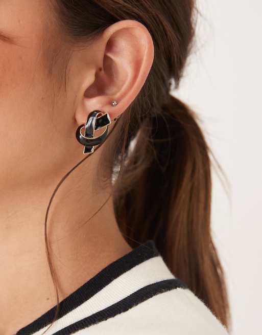 DESIGN Stud Earrings With Clean Knots In Black Enamel