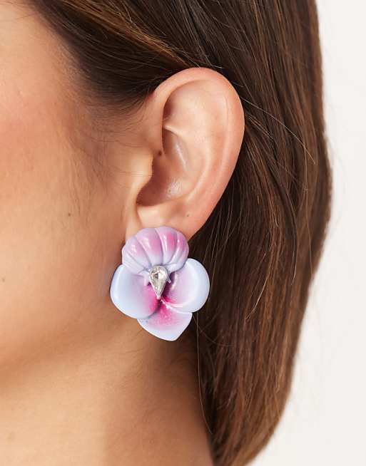 DESIGN stud earrings with floral design and faux crystal centre in purple tone