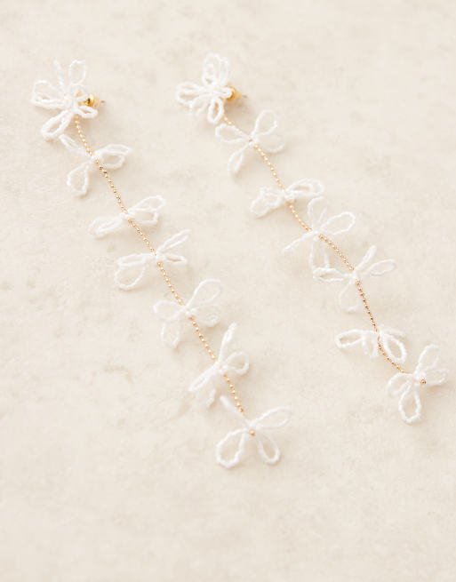 DESIGN Stud Earrings With Long Beaded Floral Pendant Drops In White