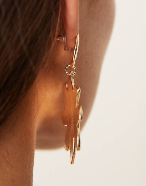 DESIGN Stud Earrings With Star Pendant Design In Hammered Gold Tone