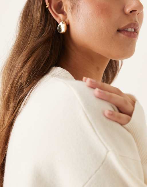 DESIGN Stud Earrings With Teardrop Design In Gold Tone