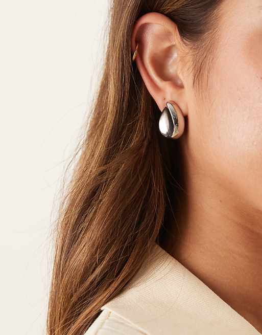 DESIGN stud earrings with teardrop design in silver tone