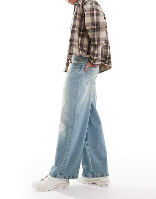 DESIGN Super Baggy Fit Jeans In Light Wash Blue