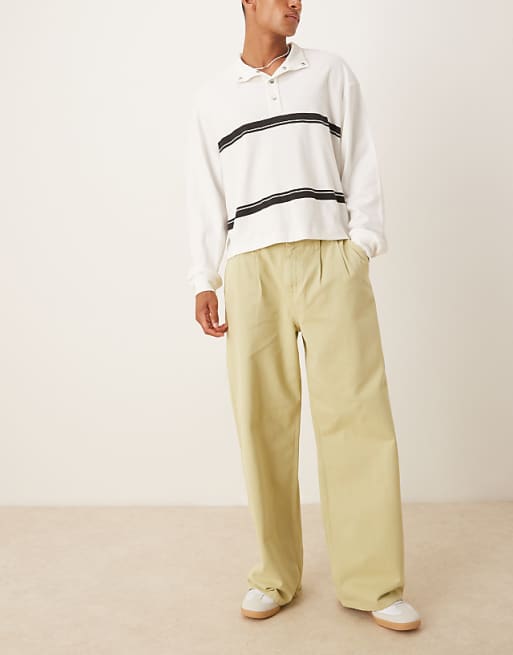 DESIGN super baggy jeans with pleats in green