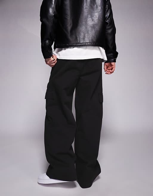 DESIGN Super Baggy Pull On Cargo Trouser In Black