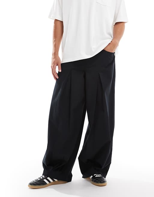 DESIGN super baggy trousers in black with pleat detailing