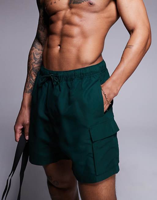 DESIGN Swim Shorts In Mid Length With Cargo Pockets In Green