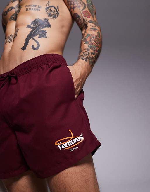 DESIGN Swim Shorts In Short Length With Placement Print In Burgundy