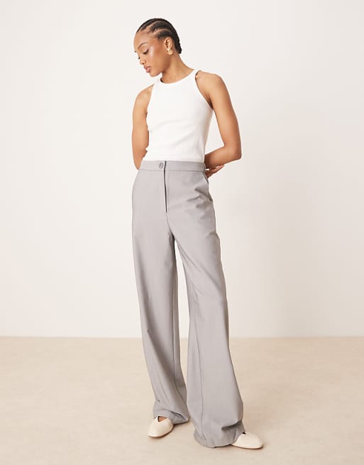 DESIGN Tall Tailored Relaxed Straight Leg Trousers In Grey