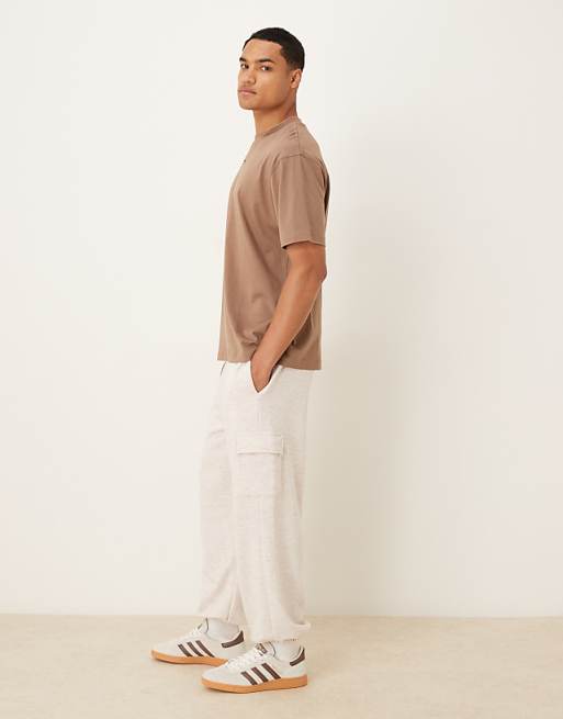 DESIGN Tapered Fit Loopback Jogger With Cargo Pockets In Stone