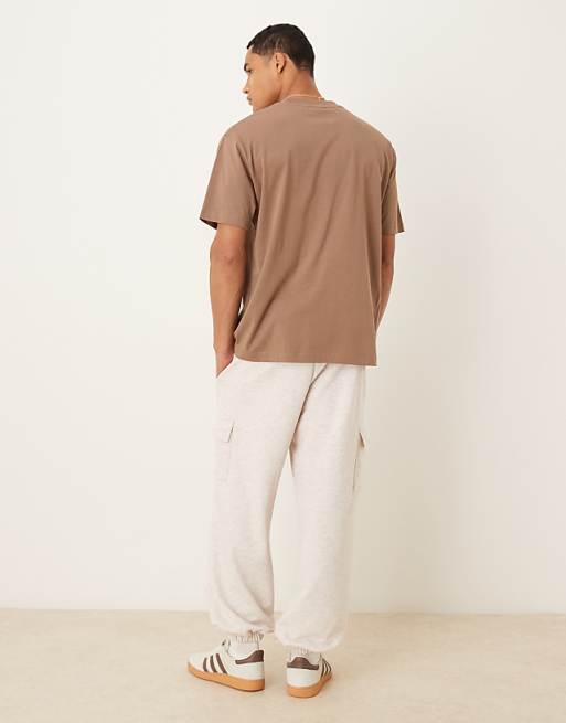 DESIGN Tapered Fit Loopback Jogger With Cargo Pockets In Stone