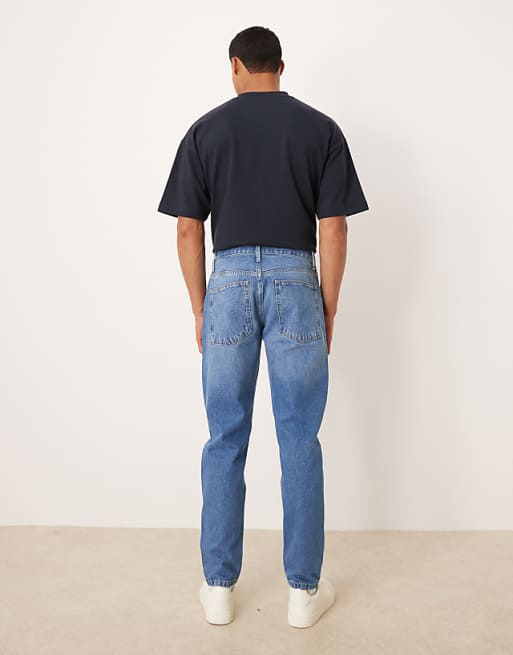 DESIGN Tapered Jeans In Mid Wash