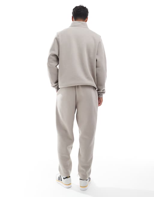 DESIGN Tapered Jogger With Pin Tuck In Grey