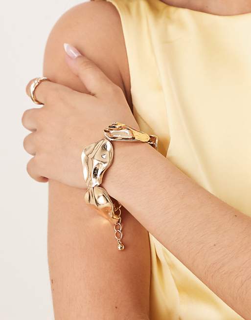 DESIGN textured chunky bracelet in gold tone