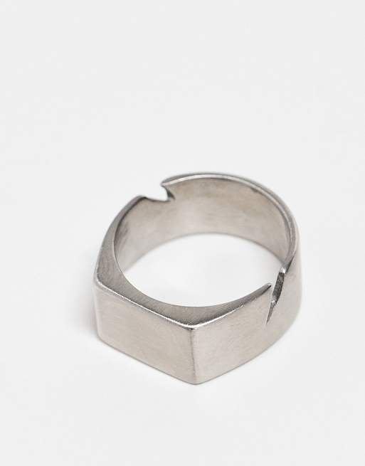DESIGN Waterproof Stainless Steel Cut Out Brushed Silver Signet Ring In Silver Tone