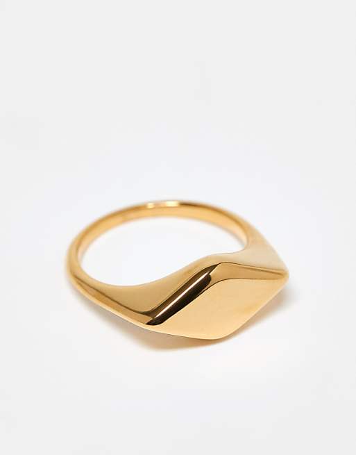 DESIGN waterproof stainless steel ring with signet design in gold tone