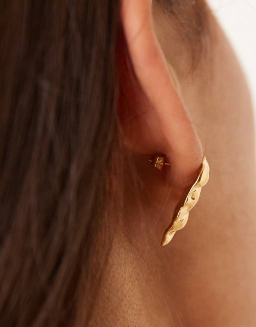 DESIGN Waterproof Stainless Steel Stud Earrings With Textured Heart Design In Gold Tone