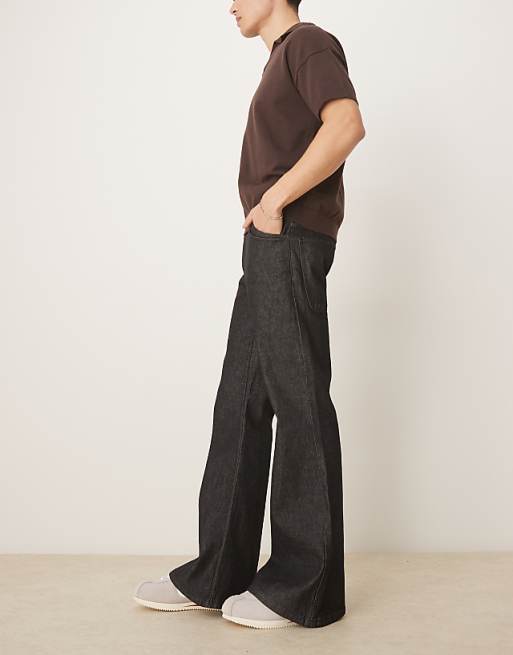 DESIGN Wide Flare Jeans In Black Rinse