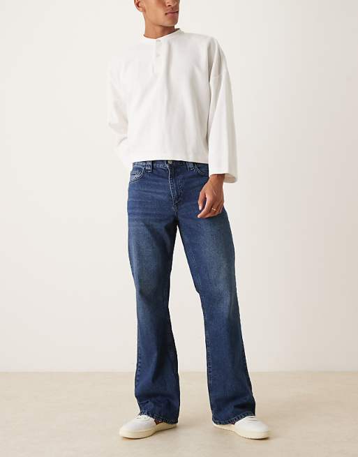 DESIGN wide flare jeans in dark wash blue