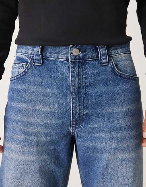 DESIGN Wide Flare Jeans In Mid Wash Blue