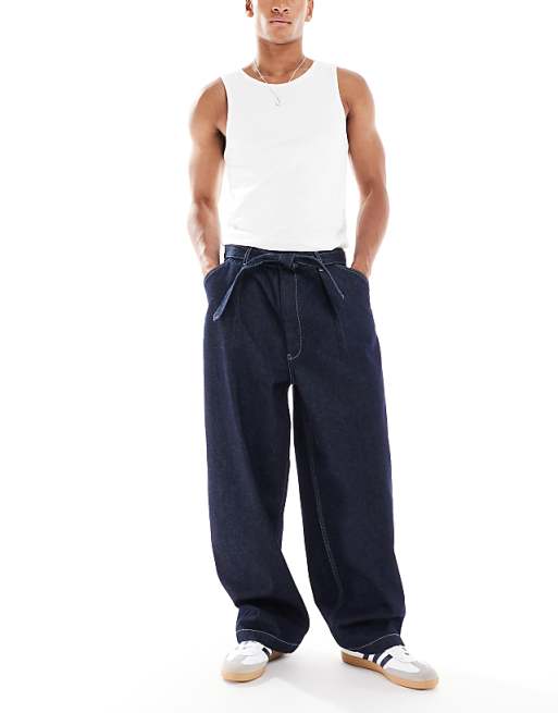DESIGN wide leg jeans in raw wash with pleats and belt