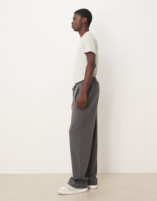 DESIGN Wide Leg Jogger With Pleats In Dark Grey