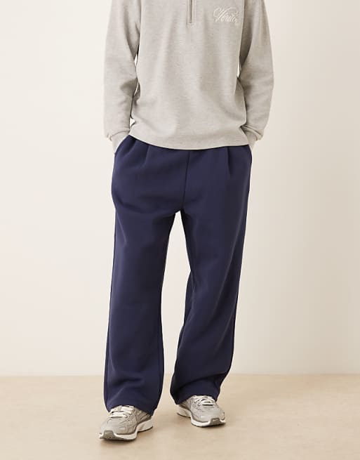 DESIGN wide leg jogger with pleats in navy