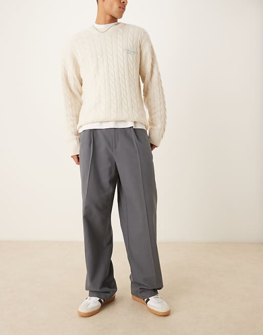 DESIGN Wide Leg Trousers With Pleat Detailing In Grey