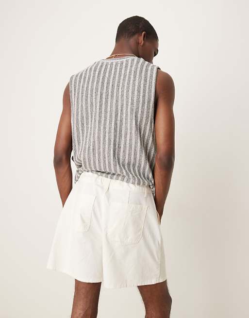 DESIGN Wide Shorter Length Pleated Shorts With Drawstring In White